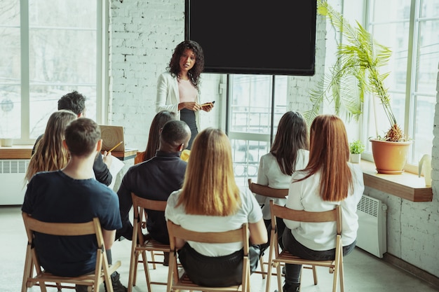Master Your Academic Year: A Step-by-Step Guide to Setting Powerful SMART Goals